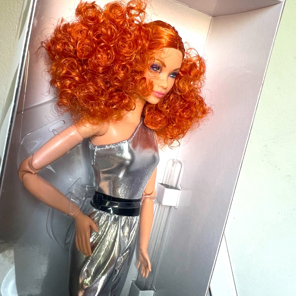 Barbie Looks #11 red head